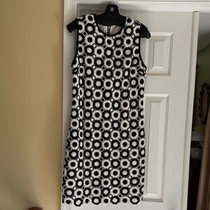 Kate Spade black and white crochet dress Size 10. Excellent